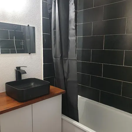 Apartamento Nid Au Port De *